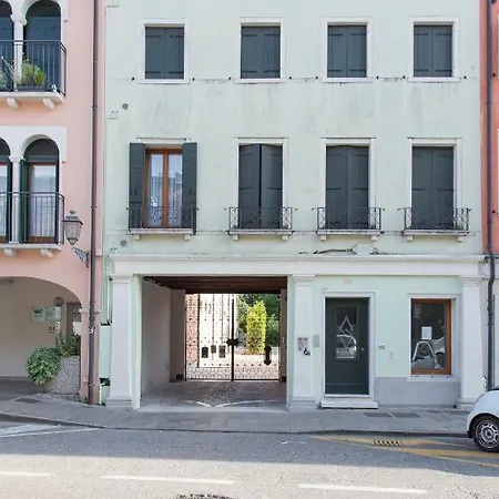 Barche House *