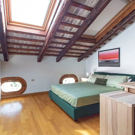 Barche House Apartman *