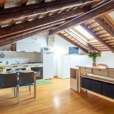 Barche House Mirano