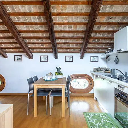 Barche House *